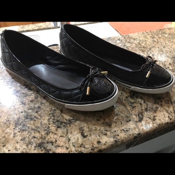 Authentic Tory Burch leather Skyler sneakers - Picture 2 of 5
